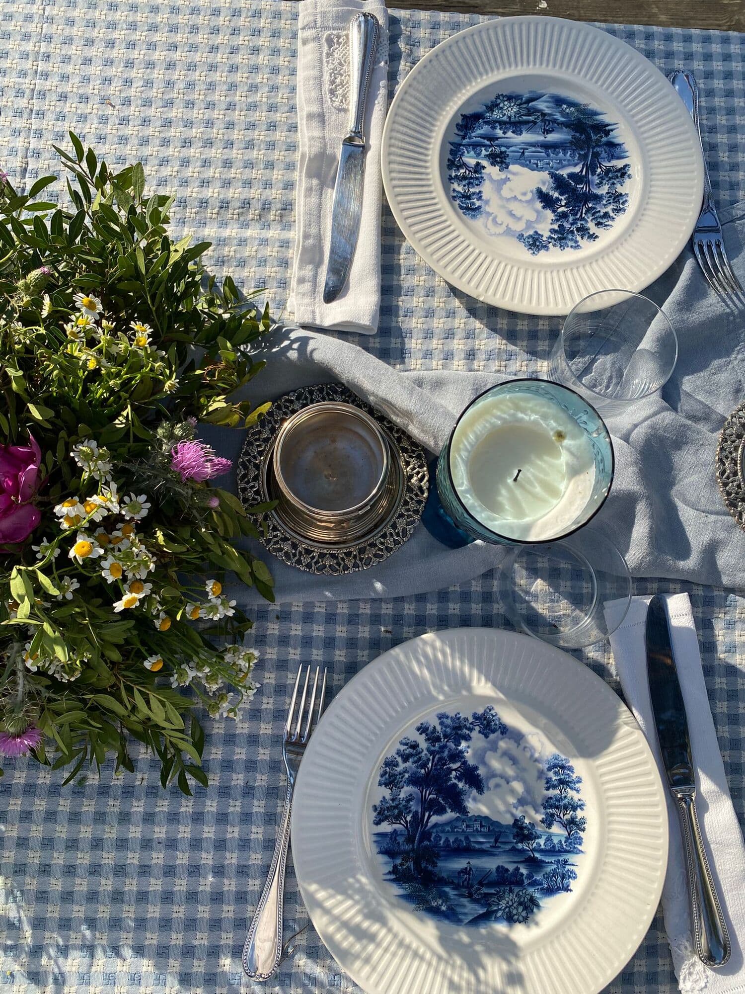 Comida en el campo — detalle mesa